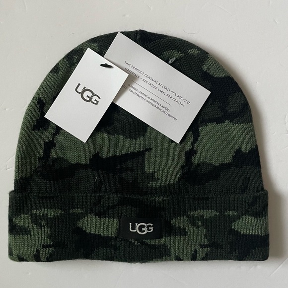 UGG Camo Knit Beanie in Green and Black - Picture 11 of 13